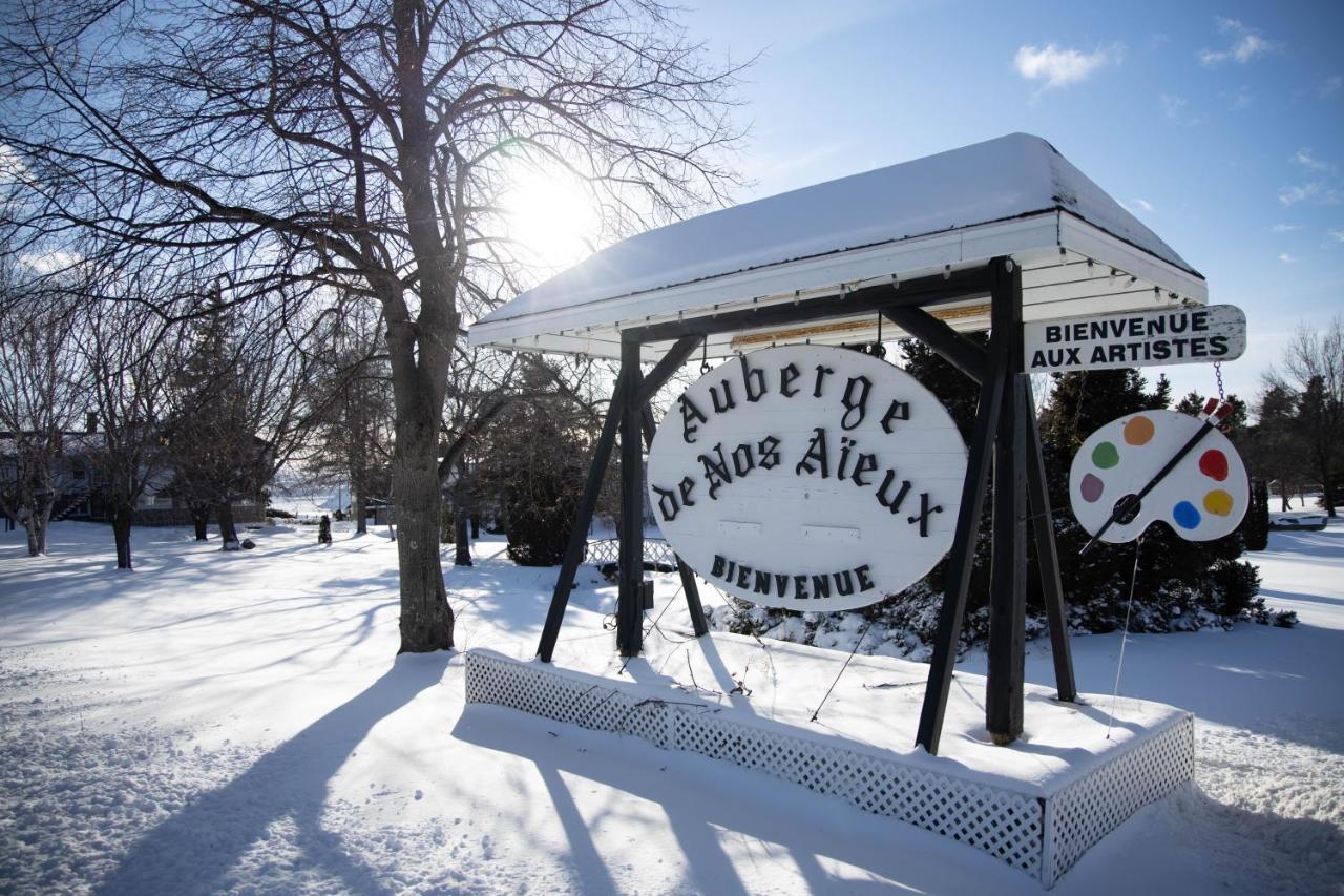 Auberge De Nos Aieux Les Éboulements Exteriör bild