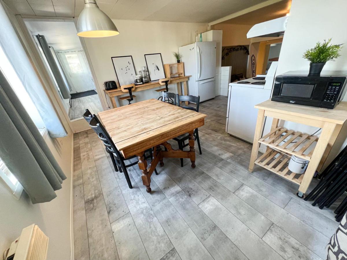 Auberge De Nos Aieux Les Éboulements Exteriör bild